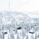 Kuuru Hillside Apartment