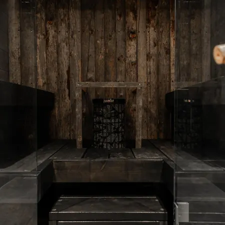 Kuuru Hillside * Ruka