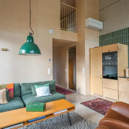 Kuuru Hillside Apartment *