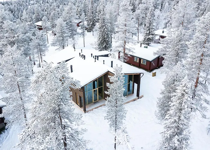 Kuuru Hillside 루카