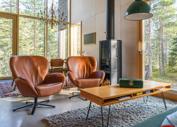 Kuuru Hillside 루카